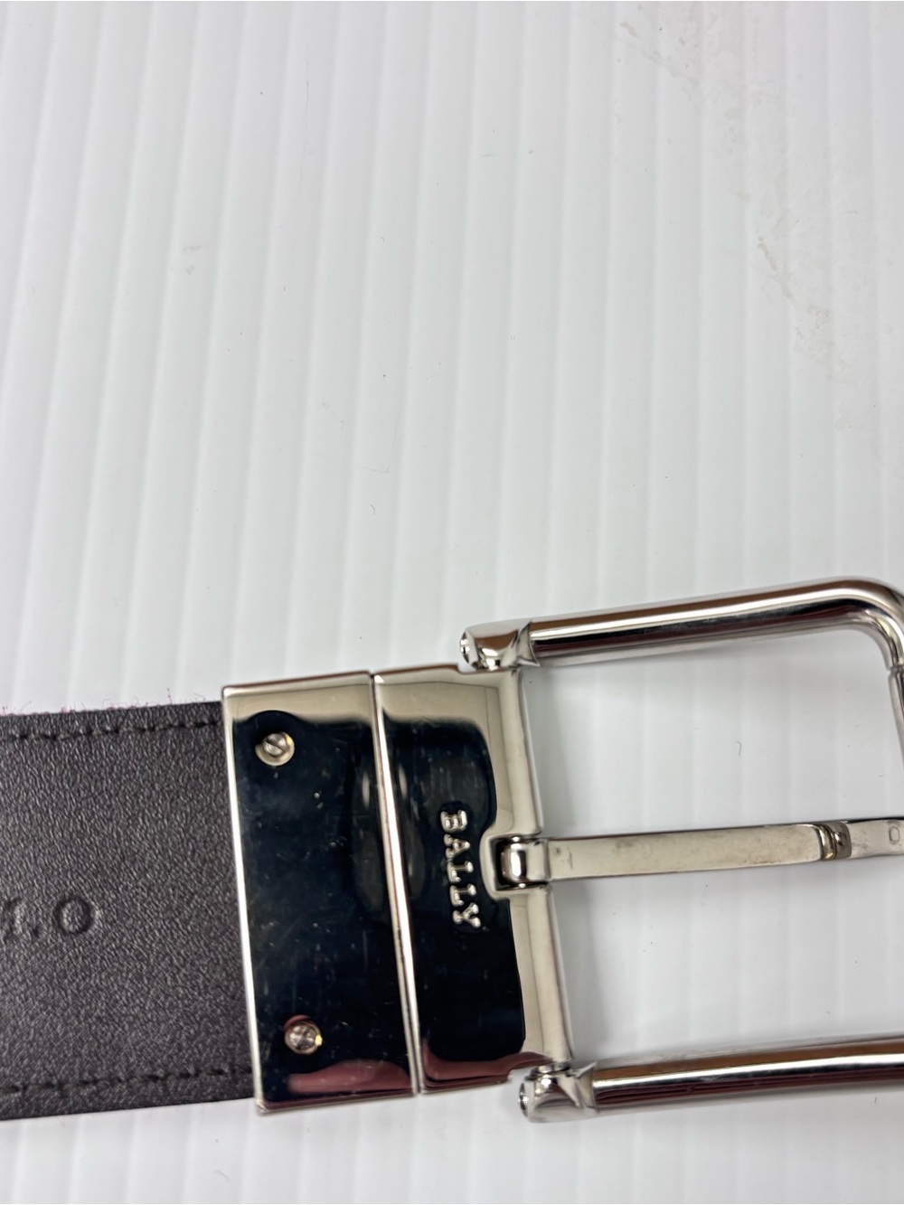 Bally Maroon and Cream Stripe Men’s Belt - Picture 3 of 12